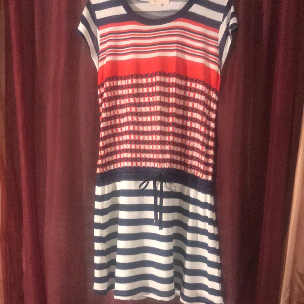Chica size 40 dress/10